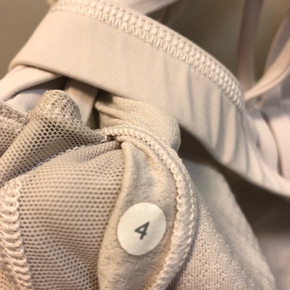 EUC lululemon white and pink tank top - Picture 3 of 3